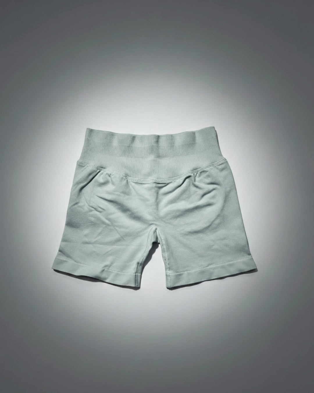 Essence Shorts – Ivory