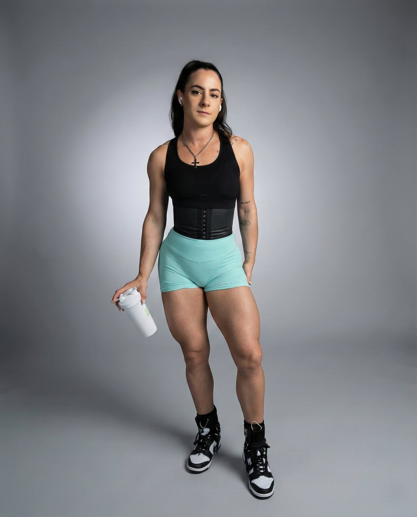 Essence Shorts – Tiffany